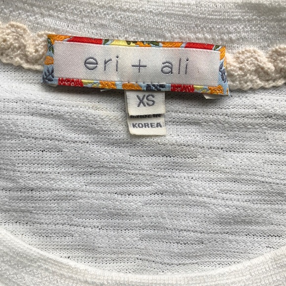 Anthropologie Eri + Ali Floral Flutter Sleeve Top - Picture 6 of 7